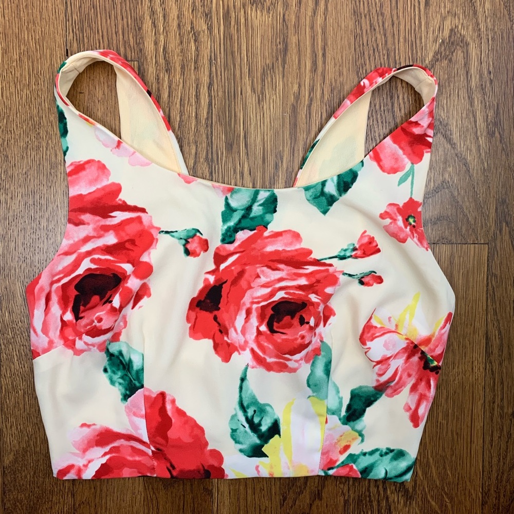 GUESS Ivory and Pink Lace-Up Crop Top SEXY XS